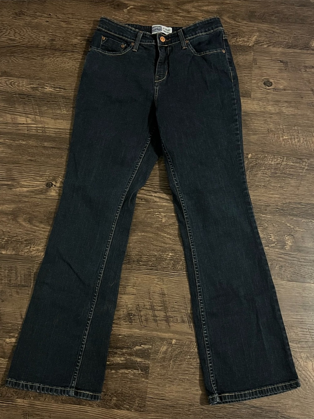 Dark Wash Women's Bootcut Jeans Classic Denim misses 8 short Levi Strauss & co